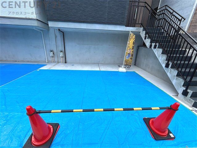 Modern 2SLDK House in Kobe's Nada Ward - Thumbnail 3