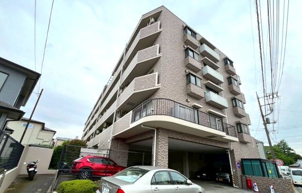 Rexel Mansion Omiya Owada 3LDK Apartment for Sale - Thumbnail 2