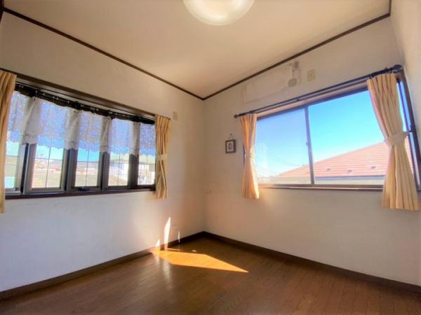 3LDK Wooden House in Yokohama Konan Ward Near Yokodai Station - Thumbnail 3