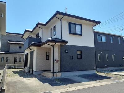 4LDK All-Electric House in Fuji City with Mount Fuji Views — Image 1, Fuji, Shizuoka