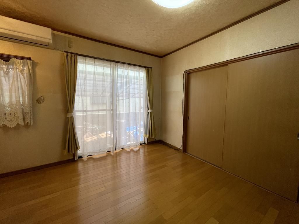 4LDK House in Akashi with South-Facing Balcony - Thumbnail 4