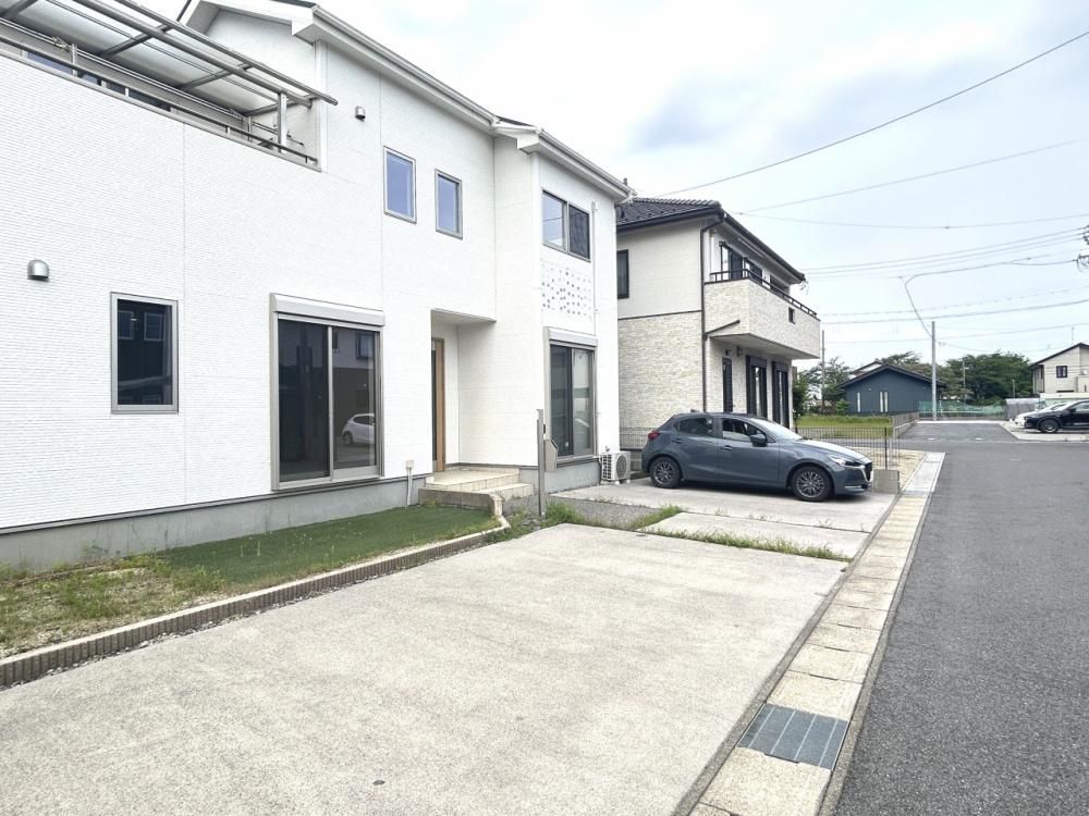 Renovated 4LDK House in Ogaki City with Parking - Thumbnail 3