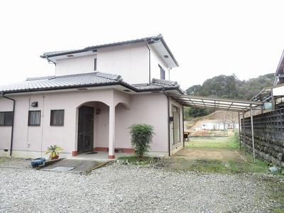 Used detached house in Hagyu, Niihama city Used detached house with farmland in Hagyu - Niihama city — Image 1, Niihama City, Ehime