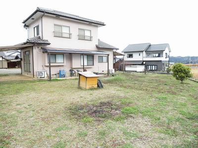 Used detached house in Hagyu, Niihama city Used detached house with farmland in Hagyu - Niihama city — Image 3, Niihama City, Ehime
