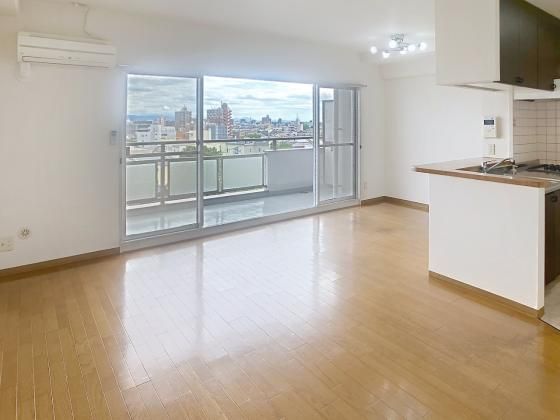 3LDK Apartment for Sale Near Kanazawa Station, Ishikawa - Thumbnail 2
