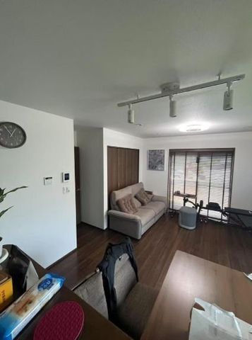 4LDK Detached House for Sale in Setagaya, Tokyo - Thumbnail 2