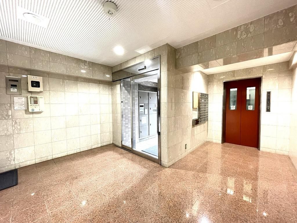 Bright 3LDK Apartment Near Saitama Cultural Center - Thumbnail 3
