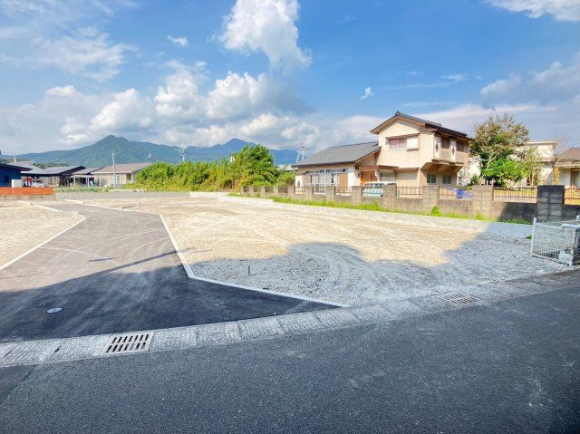 Vacant Land for Sale in Kanoya, Kagoshima - 243.51 sqm Plot - Thumbnail 4