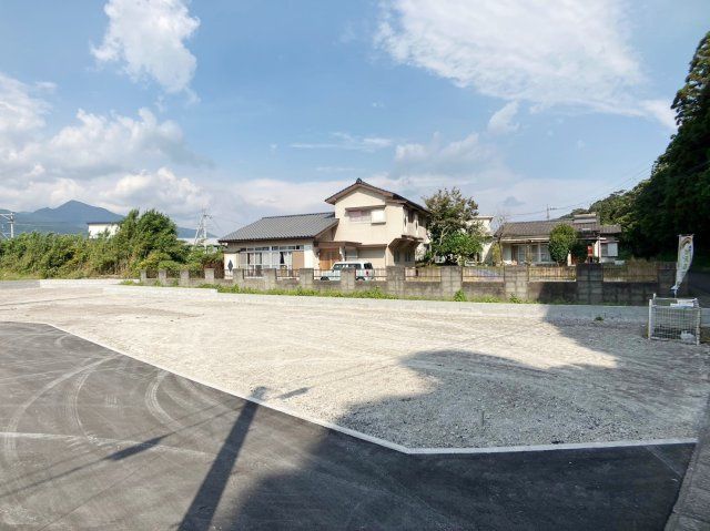 Vacant Land for Sale in Kanoya, Kagoshima - 243.51 sqm Plot - Thumbnail 2