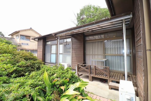 5DK Single-Story Home with Garden in Kagoshima - Thumbnail 4