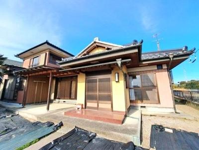 7DK House for Sale in Ashikaga with 466 sqm Land — Image 1, Ashikaga, Tochigi