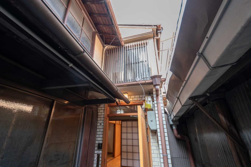 Tenanted 6K Townhouse Investment in Kyoto's Kamigyo Ward - Thumbnail 2