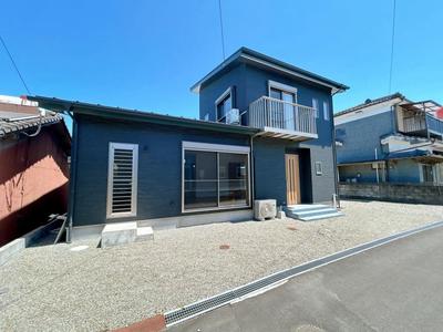Modern 3LDK House for Sale in Miyakonojo's Hirae District — Image 2, Miyakonojo, Miyazaki