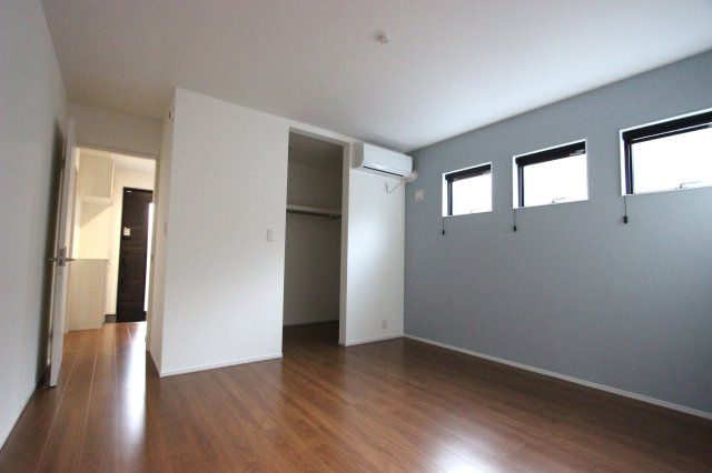Modern 2021 Single-Story House in Inzai, Chiba | 2LDK with Loft - Thumbnail 3