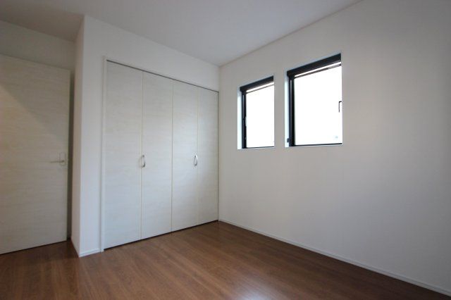 Modern 2021 Single-Story House in Inzai, Chiba | 2LDK with Loft - Thumbnail 4