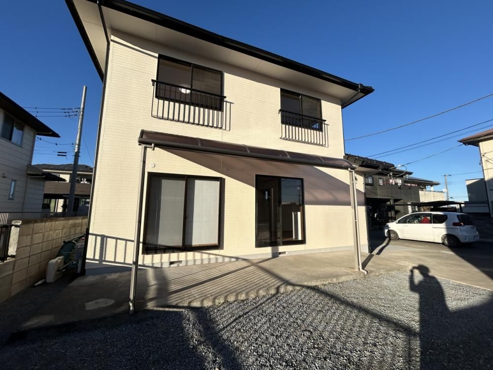 Renovated 3LDK House in Isesaki with 4 Car Parking - Main Image