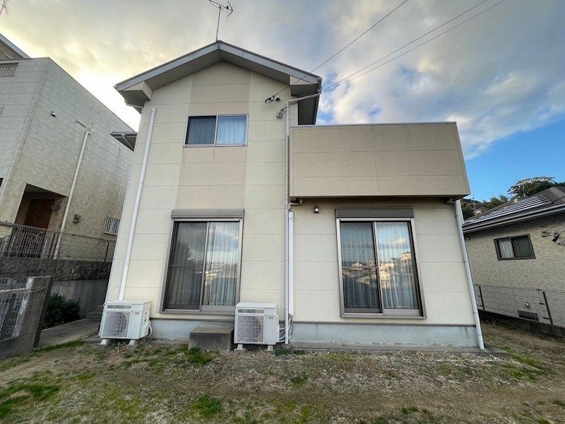 3LDK House in Wakamatsu Ward with Garage and Garden - Thumbnail 2