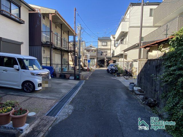 Land for Sale in Ichijoji, Kyoto - 136.46 sqm Corner Lot - Thumbnail 2
