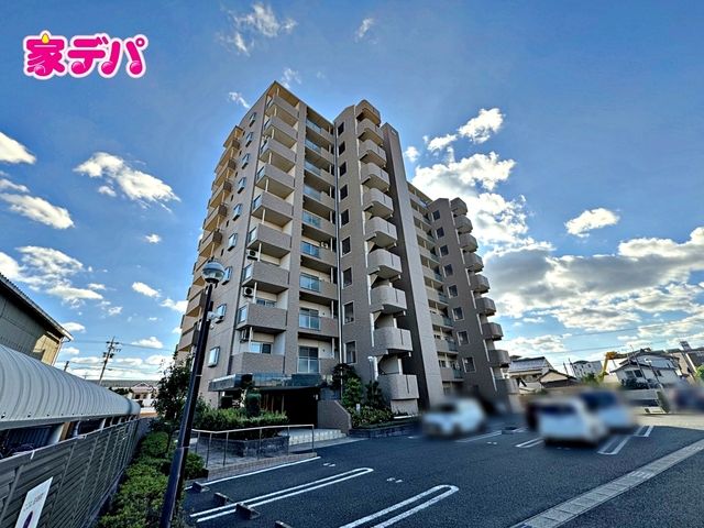 3LDK Apartment in Toyohashi with South Balcony - Thumbnail 2