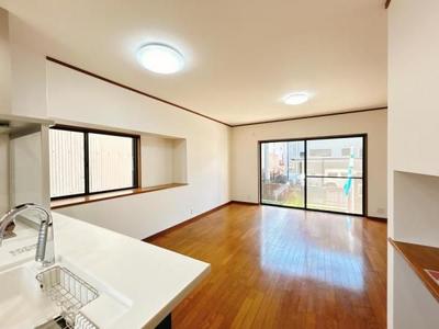 5LDK Renovated House in Kakamighara Near Sohara Station — Image 3, Kakamigahara, Gifu