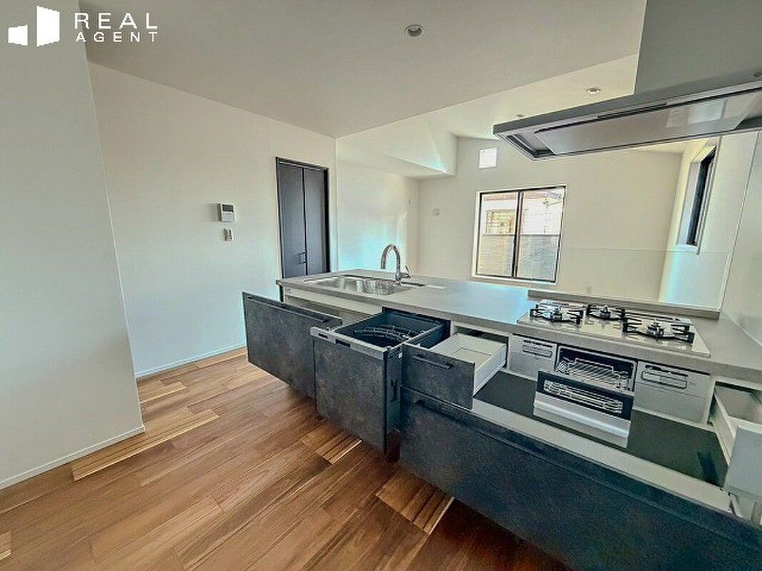 New 4LDK House near Seya Station, Yokohama - 5.28M Yen - Thumbnail 4