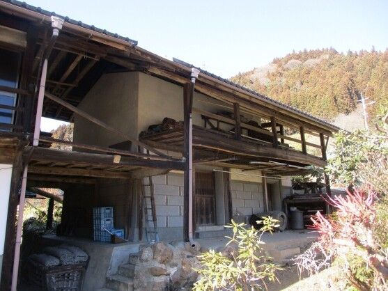 Traditional Kominka with Kura and Farmland in Shimonita, Gunma - Thumbnail 2