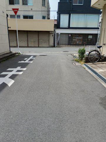 Renovated 2LDK House in Shijonawate with Parking — Image 2, Shijonawate, Osaka