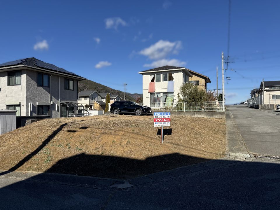 Common City Ayamegaoka Building-Condition Land in Minami-Alps - Thumbnail 3