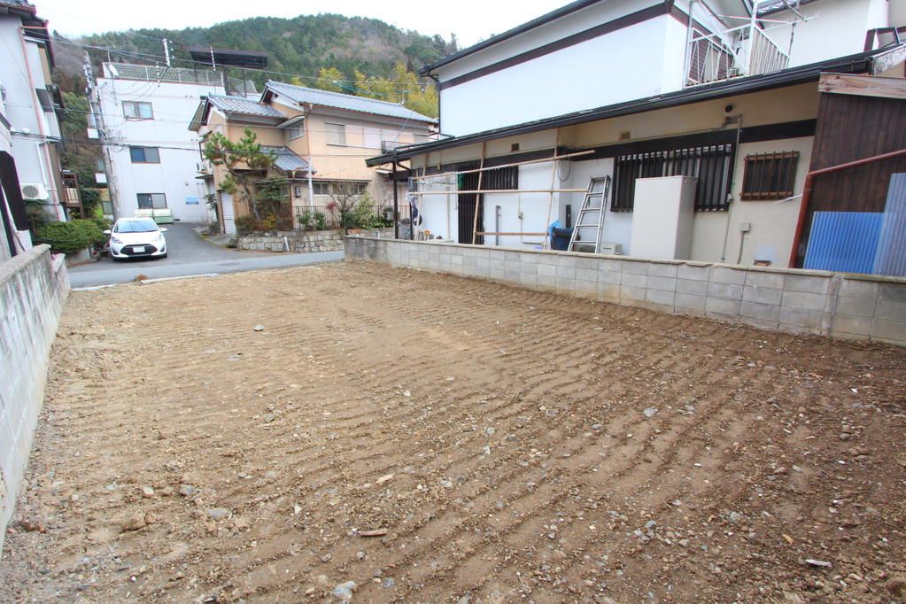 Vacant Land Plot for Sale in Kameoka, Kyoto Prefecture - Thumbnail 2