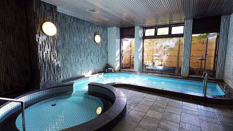 Vintage Atami Momoyama 2LDK Condominium with Hot Springs - Thumbnail 3