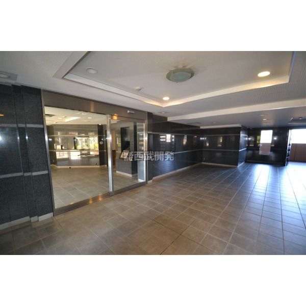 3LDK Apartment for Sale in Tokorozawa, Saitama - Thumbnail 2