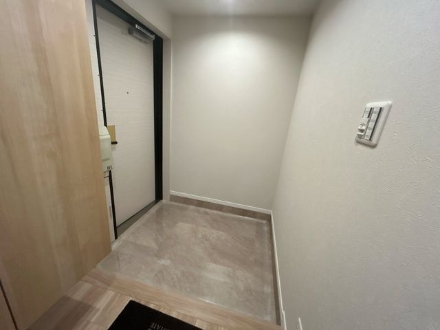 Renovated 3LDK Apartment for Sale in Kanazawa, Ishikawa - Thumbnail 4