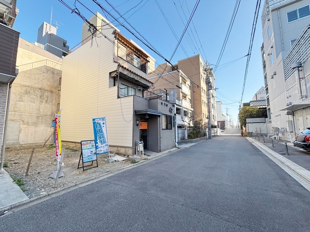 Building Plot in Saiin, Ukyo-ku, Kyoto - 53.42m² - Image 1