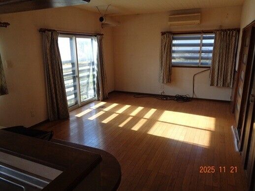 6LDK Wooden House for Sale in Itayanagi, Aomori - 112.61 sqm - Thumbnail 2