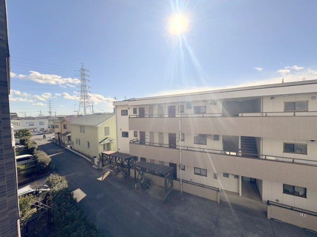 Newly Renovated 4LDK Apartment in Tokorozawa, Saitama - Thumbnail 4