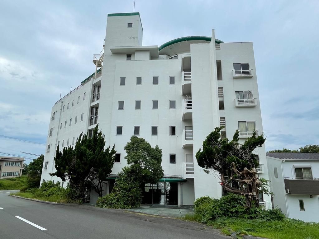 2LDK Apartment for Sale in Toba City, Mie Prefecture - Image 1