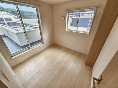 3LDK Detached House with Solar Power in Niiza, Saitama — Image 4, Niiza, Saitama