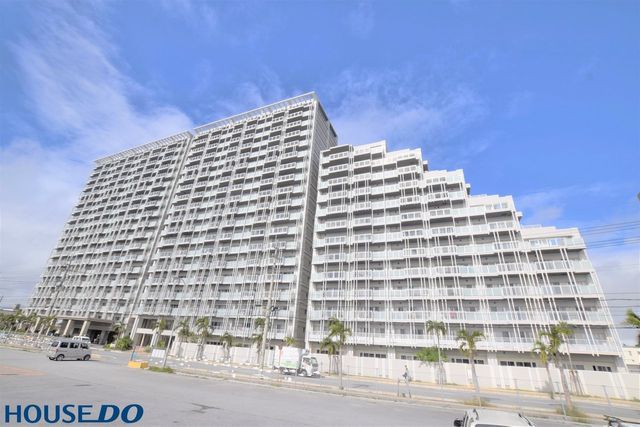 Alteure Mihama 3F: Coastal 2LDK in Okinawa with Sea Views - Thumbnail 2