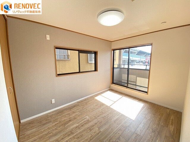 Renovated 3LDK House in Sakai Fukuda - 95.58㎡ - Thumbnail 4