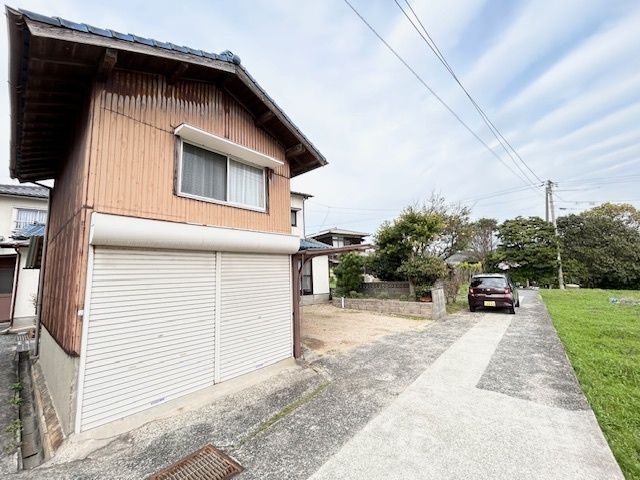 Land for Sale in Shimonoseki Yamaguchi with Old House - Thumbnail 2