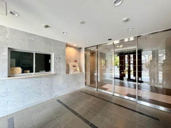 Ambitious Kumezawa 3LDK Apartment for Sale in Higashimurayama - Thumbnail 3
