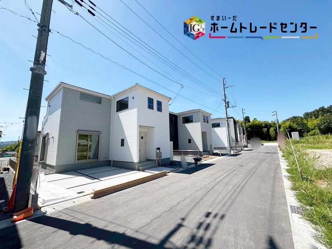 New 3-4 Bedroom House for Sale in Ikoma City, Nara - Thumbnail 2