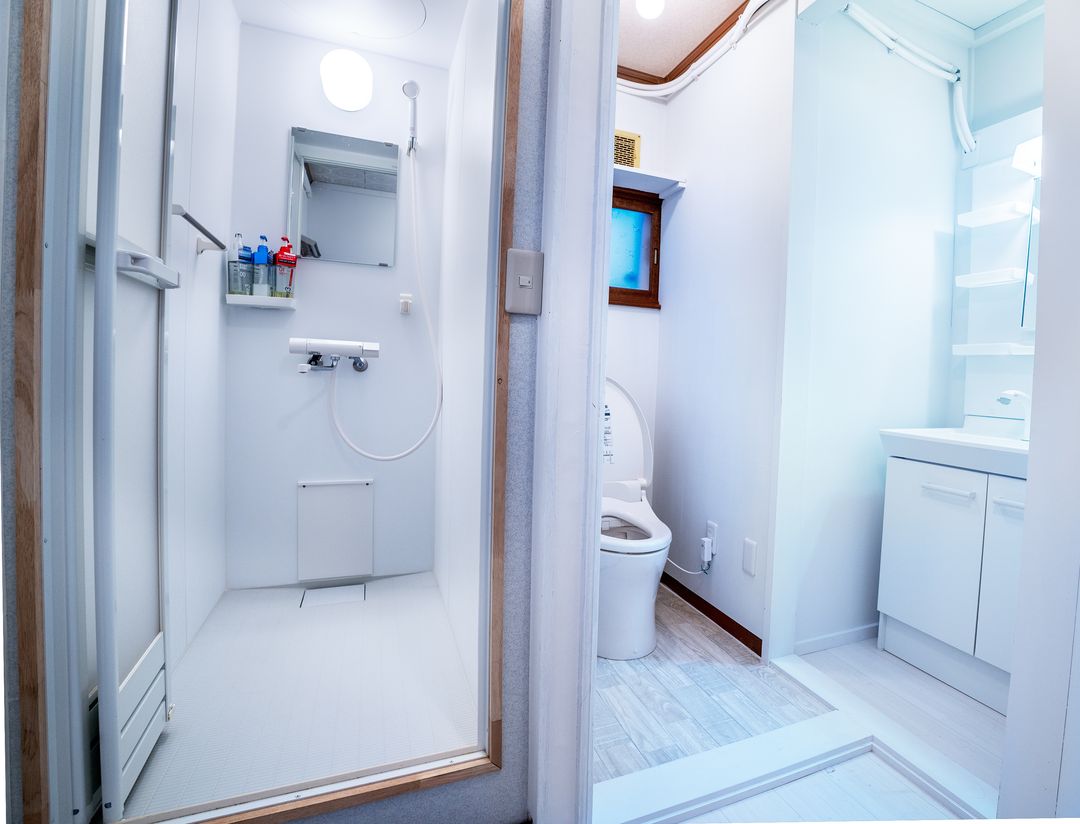 Minpaku Licensed Winter Whale Lodge for Sale in Kutchan, Hokkaido - Image 1