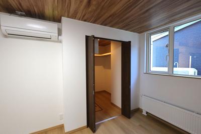 New 4-Bedroom House in Kutchan Takasago with Mt. Yotei Views — Bathroom, Kutchan, Hokkaido