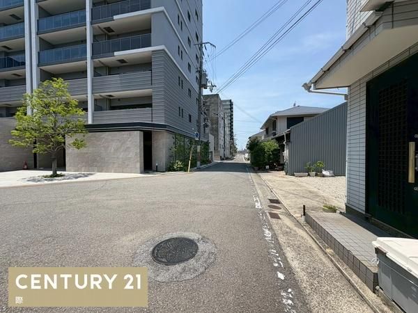 Modern 2LDK Apartment near Wakayamashi Station, Wakayama - Thumbnail 3