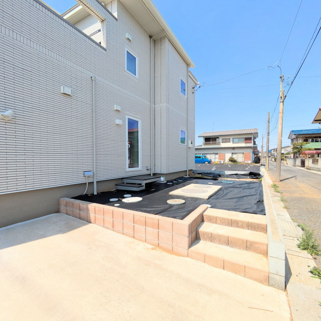 4LDK Modern House in Hasuda, Saitama - Thumbnail 2
