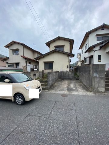 3LDK House for Sale in Kawanishi Toyomachi, Shimonoseki - Thumbnail 2