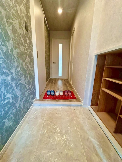 Renovated 3LDK Apartment Near Tsuruhashi Station, Osaka - Thumbnail 4