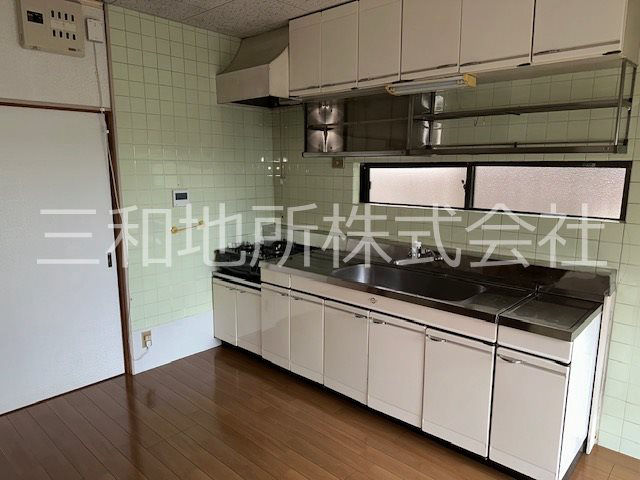 Spacious 4DK House in Shimonoseki with Land - Thumbnail 4