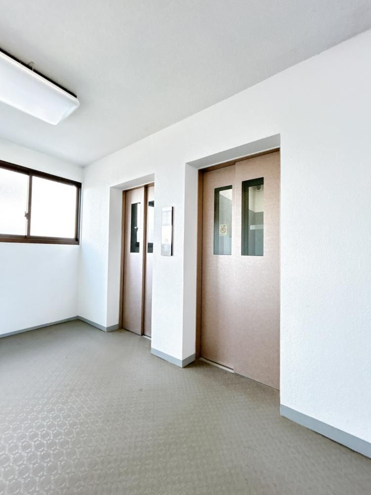 Renovated 3LDK Apartment in Nagayo, Nagasaki | Foret Twin Castle - Thumbnail 3